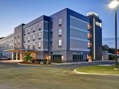 Home2 Suites by Hilton Walpole Foxboro