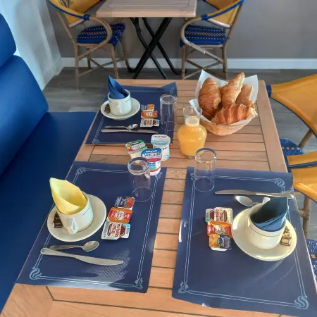 Crystal Hotel