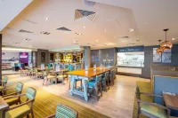 Premier Inn Eastbourne Town Centre - parking