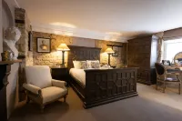 The Bull and Swan - Pet friendly