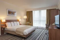 Holiday Inn RUGBY-NORTHAMPTON M1, JCT.18 by IHG - piscina