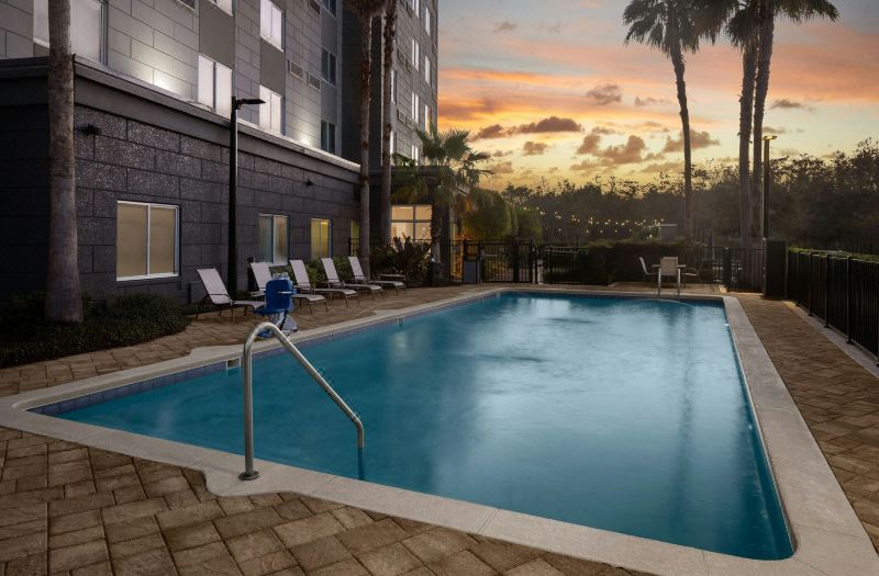 Courtyard Orlando South/Grande Lakes Area photo 2
