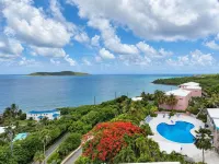 Breezy View--Amazing Ocean Views and Refreshing Pool at Coakley Bay! - Familien