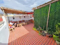 Jurassic Surf House Anza - sul mare