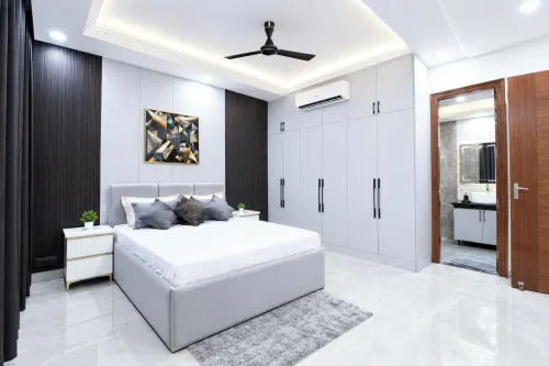 เฮดเดน เจ็ม 4 ห้องนอน วิลลา ใน เกรเทอร์ นอยดา - วิลล่า