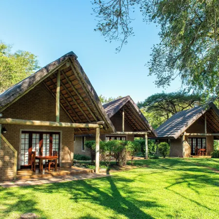 Hippo Hollow Country Estate