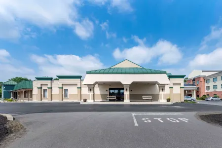 Quality Inn Selinsgrove Отели в г. Snyder County
