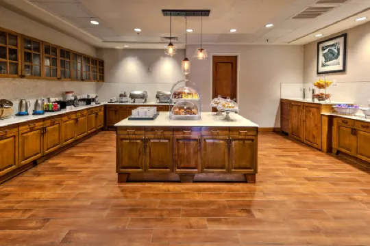 Hampton Inn & Suites Austin Downtown