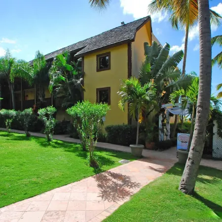 Lindbergh Bay Hotel