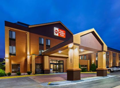 Best Western Plus Kansas City Airport-KCI East