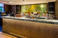DoubleTree by Hilton Wellington - Quầy bar