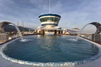 Yacht Club Marina di Loano | Una Esperienze - Beach