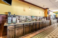 Quality Inn & Suites Hotels in Baxter