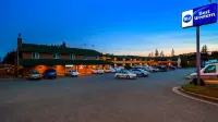 Best Western Bidarka Inn - parking
