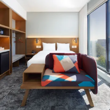 Holiday Inn Express SYDNEY AIRPORT by IHG