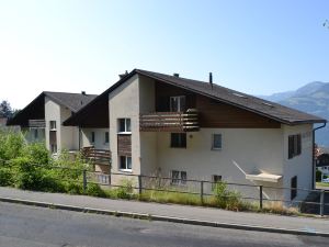 Elfe - Apartments: Three-Bedroom Apartment for 6 Guests with Patio