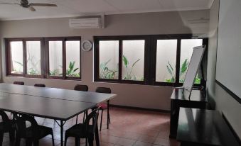 Acacia Guest House