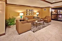 Holiday Inn Express & Suites Dubuque-West