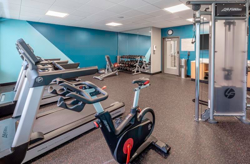 avid hotel Milwaukee West - Waukesha by IHG photo 3