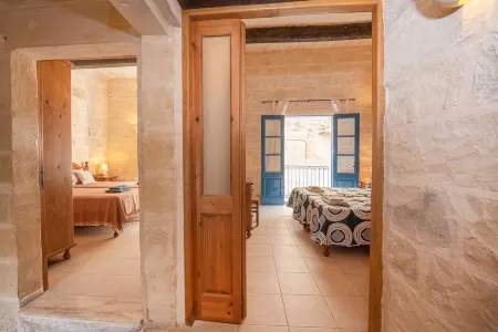 3 Bedrooms House of Character in Rabat Near Mdina - Casa Melita
