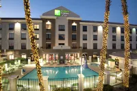Holiday Inn Express & Suites YUMA by IHG - piscina
