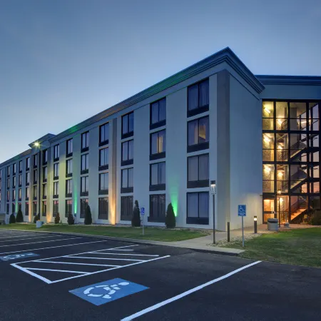 Holiday Inn STAUNTON CONFERENCE CENTER by IHG