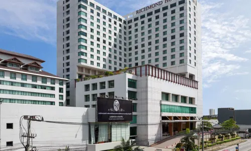 Grand Richmond Stylish Convention Hotel