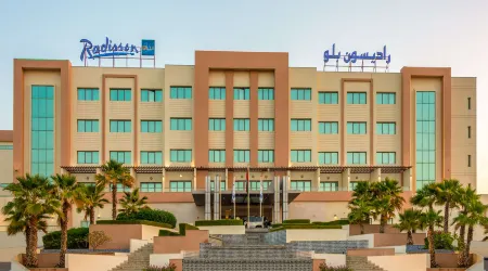 Radisson Blu Hotel and Resort, Sohar Отели в г. Сухар
