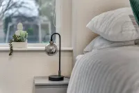 Garden Flat, Stylish, Modern Flat, Near Balloch.