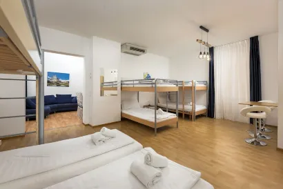 GuestHouse Lugano Apartments by LR
