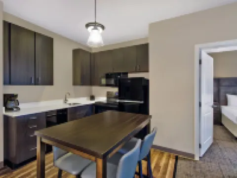 เรสซิเด้นซ์อินน์ บาย มาริออทต์ รีดิ้ง โรงแรมในไวโอมิสซิง