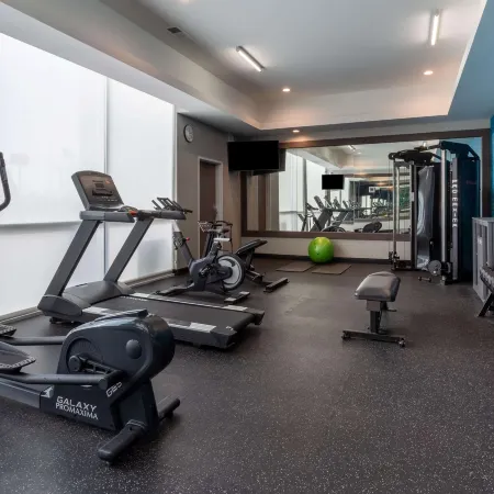 La Quinta Inn & Suites by Wyndham Shorewood