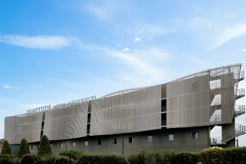 Comfort Aparthotel Bordeaux Bègles Arena Hotels in Begles