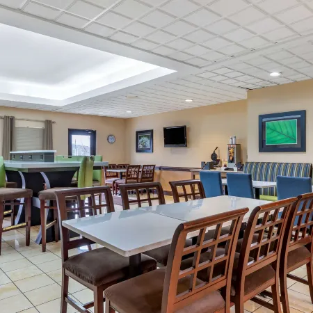 Comfort Inn & Suites Asheboro East