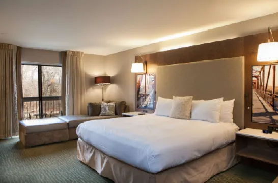 The Riverside Hotel, BW Premier Collection Hoteles en 