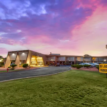 Scenic View Inn - Lake Powell - Page AZ