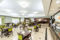 Comfort Suites Beaumont I-10 - breakfast