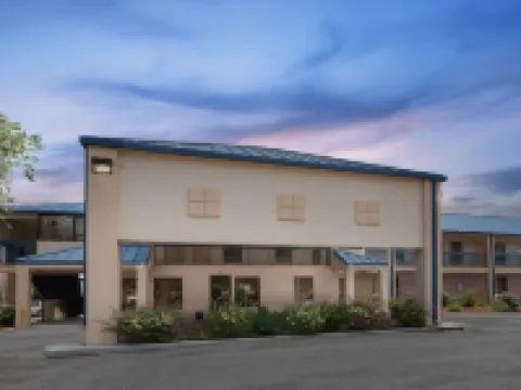 Super 8 by Wyndham Hattiesburg South Hotels in Forrest County