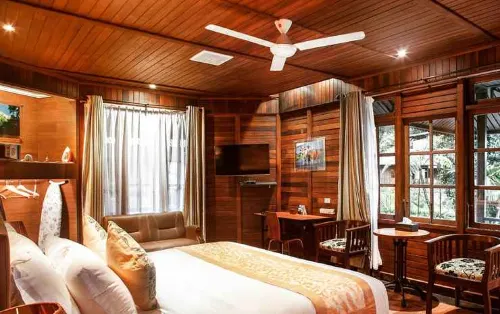 Highland Resort & Nature Tours - parkir