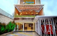 Arawa Traveller's Inn Makassar - Hostel - Hostels