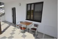 Tizdar Family Resort & Spa (Тиздар) Отели рядом с достопримечательностью «Пляж Веселовка»