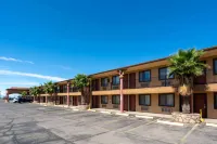 Days Inn by Wyndham Alamogordo/White Sands Hotels near Speedway