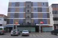 My Rouse Hotel Hotels near Luján