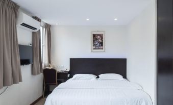 Ernes Hotel Bayu Mutiara
