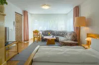 Hotel Schloessmann Garni Các khách sạn gần Familienarchiv Reichelsheim im Odenwald