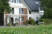 Zum Jägerkrug Hotels near Weltladen - Produkte aus fairem Handel