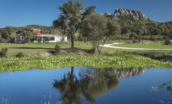 Li Neuli Country Club