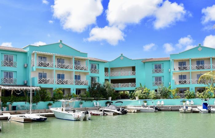Ocean Breeze Boutique Hotel & Marina
