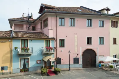 Hotel Belvedere Hotels in Mombaruzzo