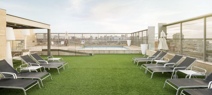 Ilunion Barcelona Hotels in El Barcelonès